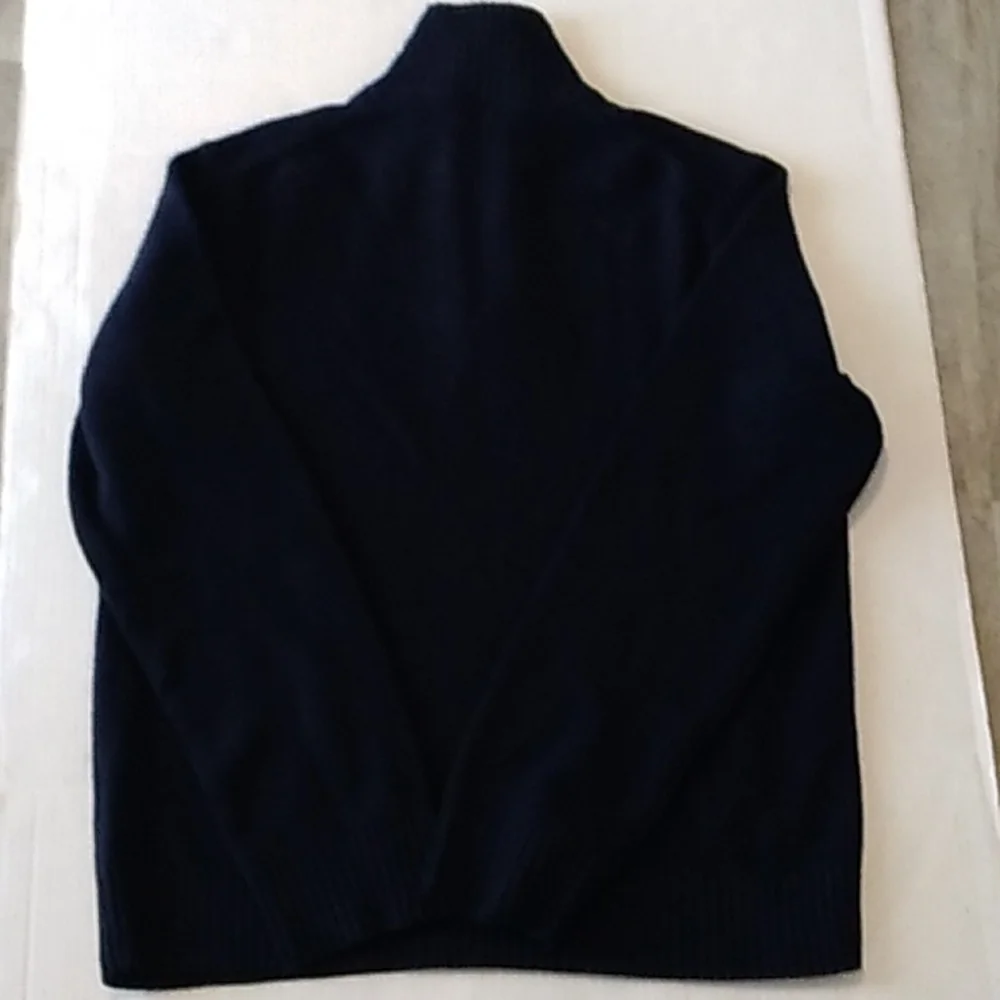 J Crew men's blue lamb's wool sweater size Medium - Picture 7 of 7